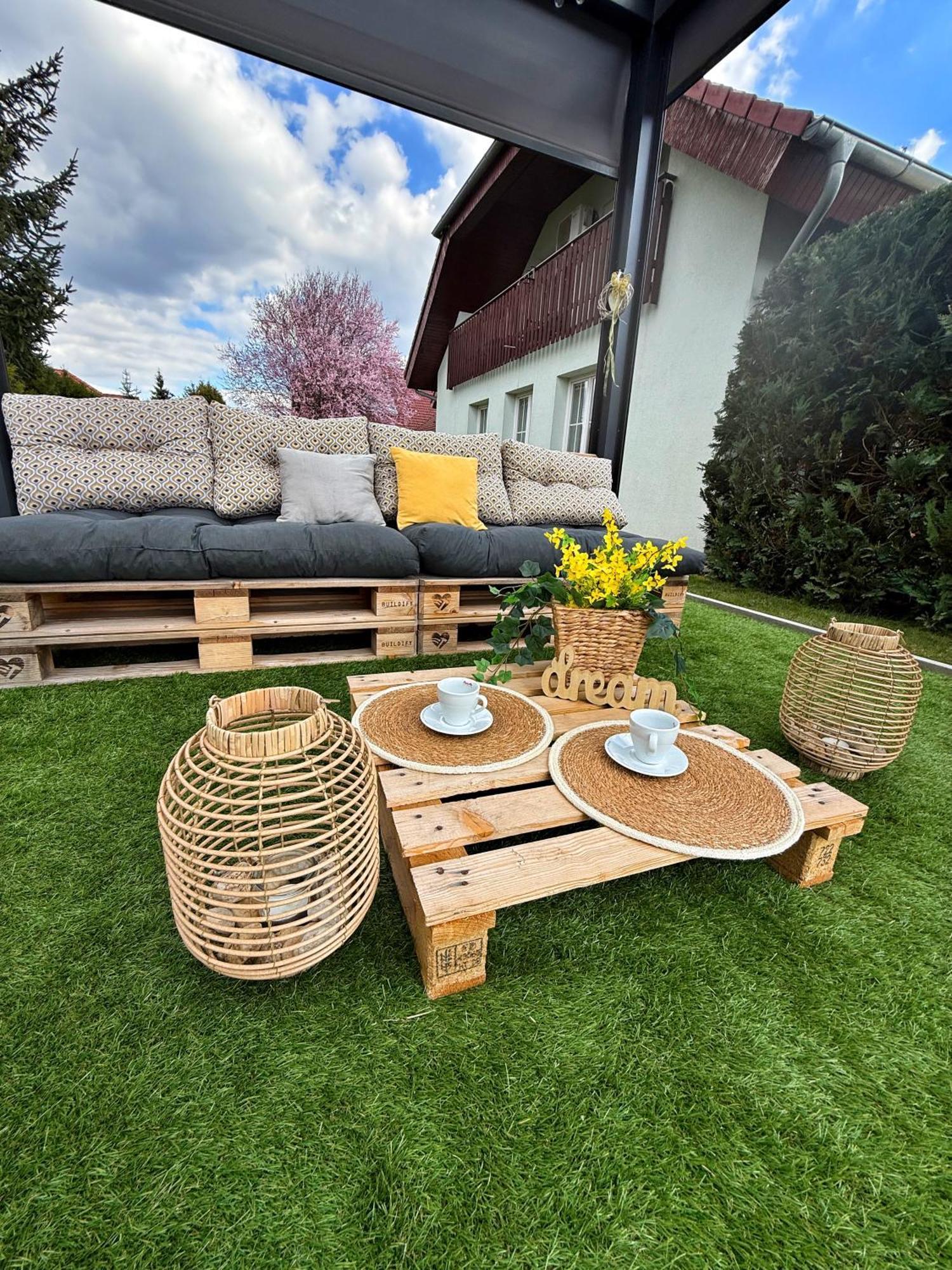 Penzion Solid Spa Mladá Boleslav Exterior foto